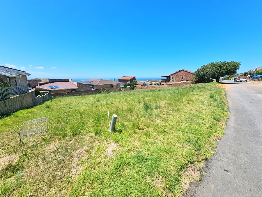0 Bedroom Property for Sale in Wavecrest Eastern Cape